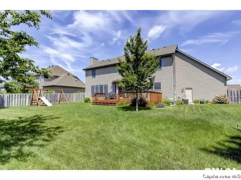 2005 Grist Mill Dr, Springfield, IL 62711 photo 4