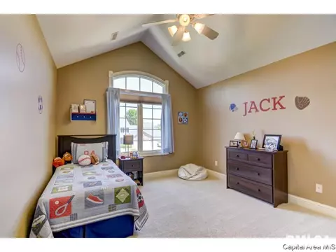2005 Grist Mill Dr, Springfield, IL 62711 photo 9