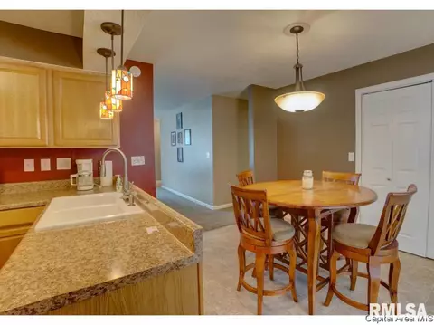 111 Hawkeye Rd, Springfield, IL 62707 photo 8