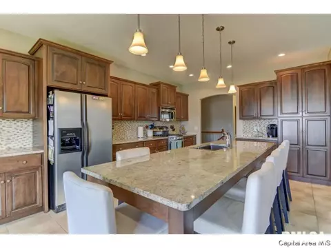 1524 Winston Dr, Springfield, IL 62711 photo 6