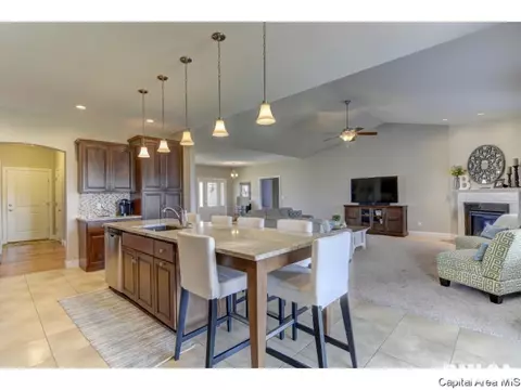 1524 Winston Dr, Springfield, IL 62711 photo 7