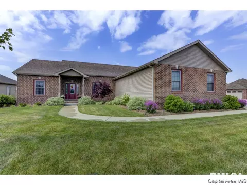 1524 Winston Dr, Springfield, IL 62711 photo 1