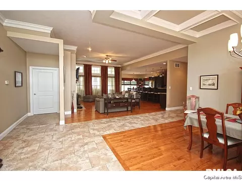 1713 Interlacken Rd, Springfield, IL 62704 photo 4