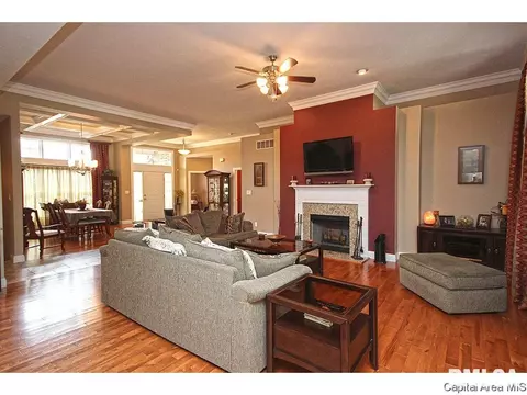 1713 Interlacken Rd, Springfield, IL 62704 photo 5