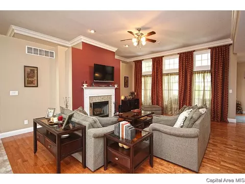 1713 Interlacken Rd, Springfield, IL 62704 photo 8