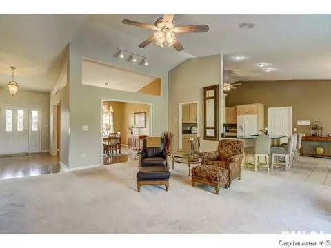 6512 Carlisle Bnd, Springfield, IL 62711 photo 12
