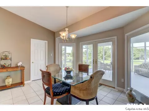 6512 Carlisle Bnd, Springfield, IL 62711 photo 7