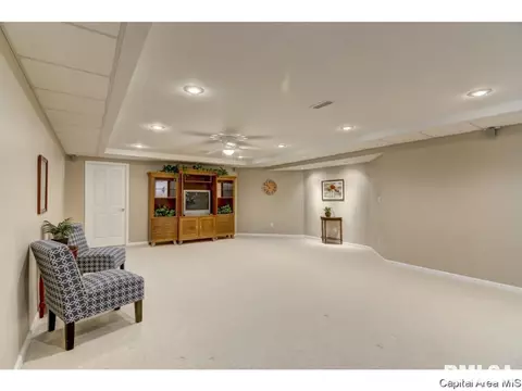 6512 Carlisle Bnd, Springfield, IL 62711 photo 21