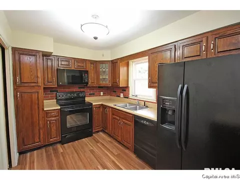 38 Radcliff Rd, Springfield, IL 62703 photo 11