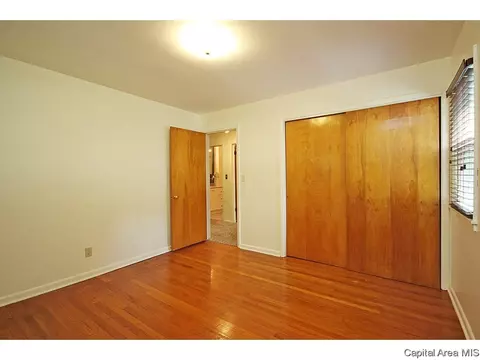 38 Radcliff Rd, Springfield, IL 62703 photo 16