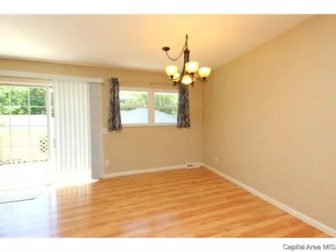 72 Kirkley Ln, Springfield, IL 62704 photo 7