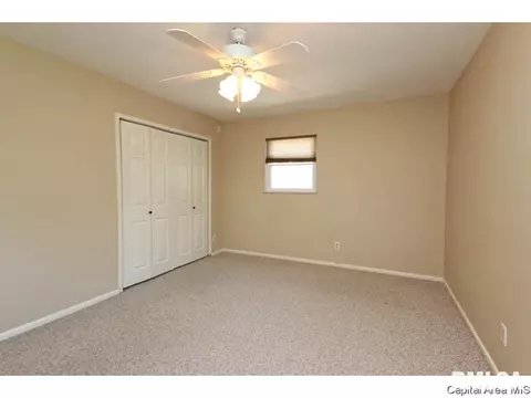 72 Kirkley Ln, Springfield, IL 62704 photo 10