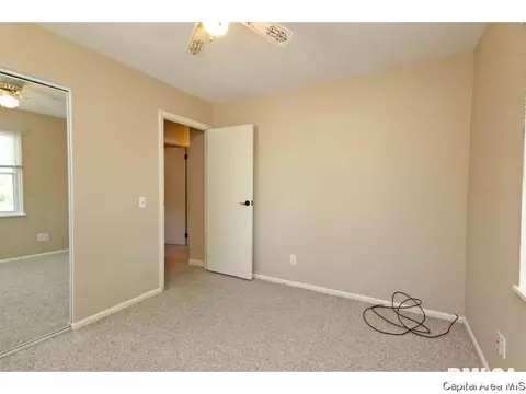72 Kirkley Ln, Springfield, IL 62704 photo 21