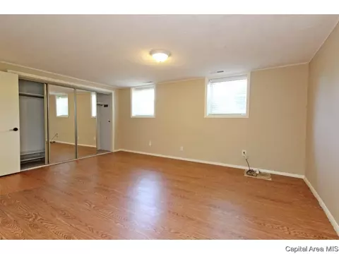 72 Kirkley Ln, Springfield, IL 62704 photo 17