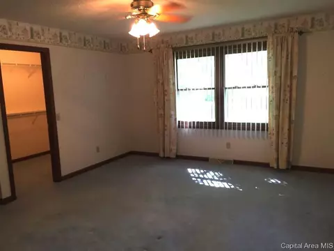 2705 S Chase Dr, Springfield, IL 62704 photo 22