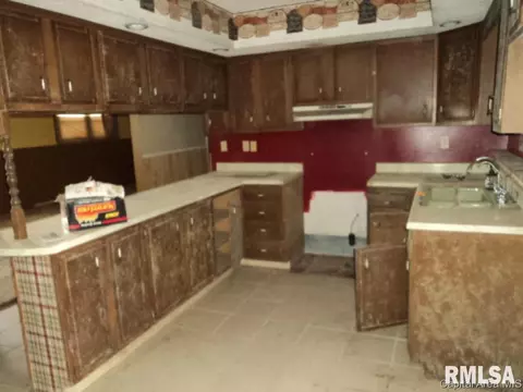 64 Murphy Rd, Bushnell, IL 61422 photo 6