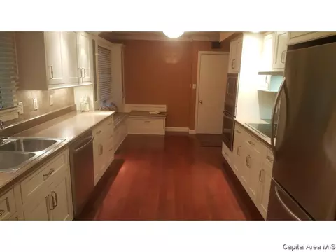 2143 Lindsay Rd, Springfield, IL 62704 photo 5