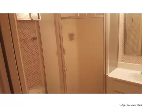 2143 Lindsay Rd, Springfield, IL 62704 photo 11