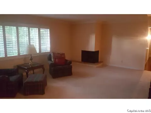 2143 Lindsay Rd, Springfield, IL 62704 photo 7