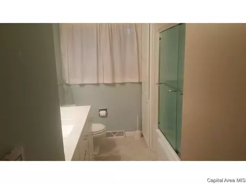 2143 Lindsay Rd, Springfield, IL 62704 photo 8