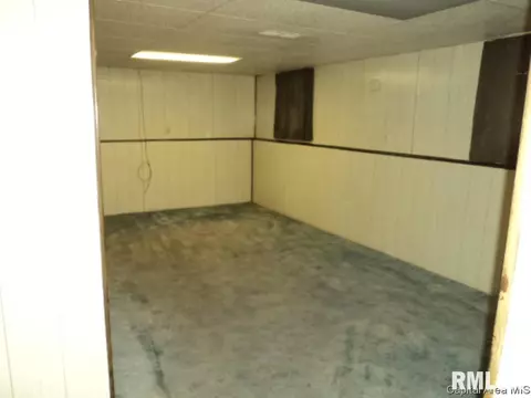 208 E Monmouth St, Abingdon, IL 61410 photo 9