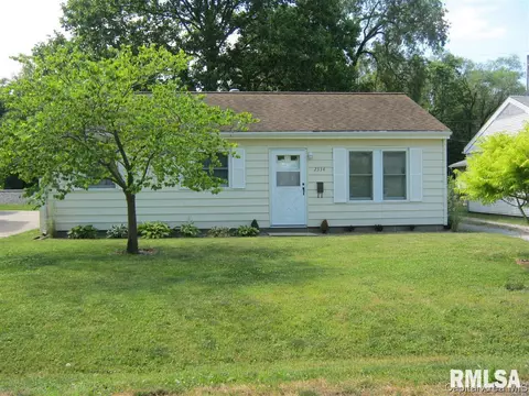 2334 Ramsey Ave, Springfield, IL 62702 photo 1