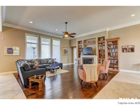 2321 Grey Stone Dr, Springfield, IL 62704 photo 8