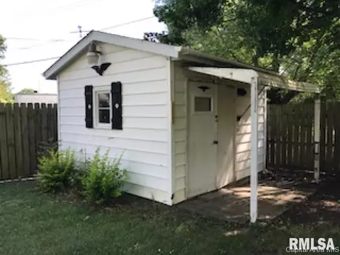 29 Glen Aire Dr, Springfield, IL 62703 photo 3