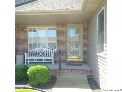3918 Lear, Springfield, IL 62711 photo 2