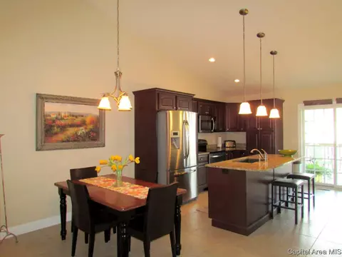 2914 Cronin, Springfield, IL 62711 photo 6