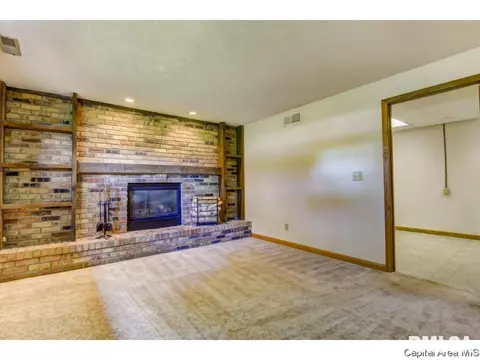 45 Pakey Rd, Springfield, IL 62712 photo 26