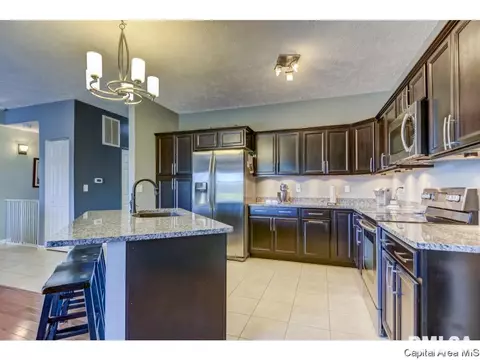 2919 S Meadowbrook #12, Springfield, IL 62711 photo 9