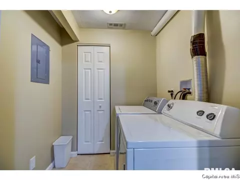 2919 S Meadowbrook #12, Springfield, IL 62711 photo 22