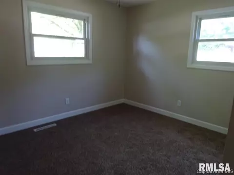 1632 E Walnut St, Chatham, IL 62629 photo 13