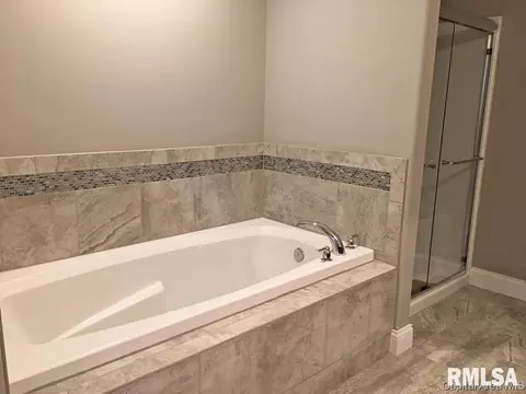 1602 Winston Dr, Springfield, IL 62711 photo 7