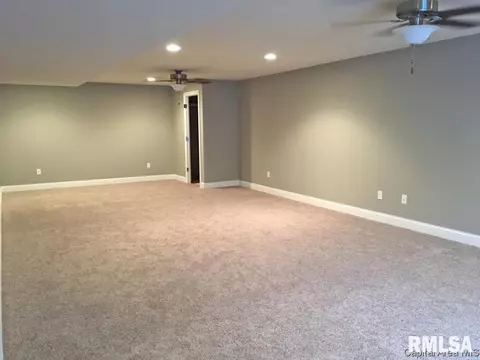 1602 Winston Dr, Springfield, IL 62711 photo 14