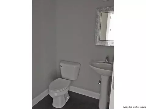 1602 Winston Dr, Springfield, IL 62711 photo 11