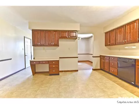 3316 Rawlings Dr, Springfield, IL 62704 photo 10