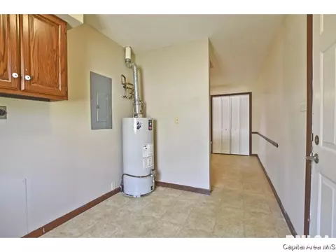 3316 Rawlings Dr, Springfield, IL 62704 photo 15