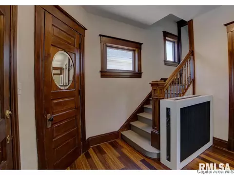 1401 S 4th, Springfield, IL 62703 photo 8