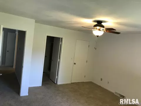 3319 Rawlings Dr, Springfield, IL 62704 photo 8