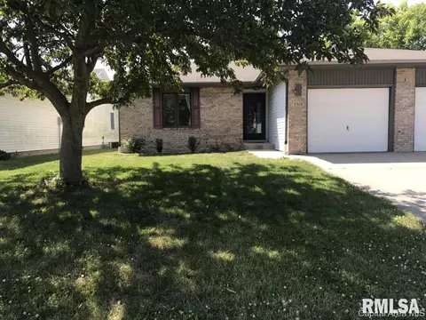 3319 Rawlings Dr, Springfield, IL 62704 photo 1