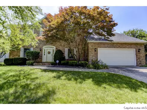 3205 Red Bud Ln, Springfield, IL 62712 photo 1