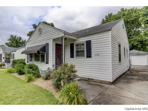 2328 S Spring St, Springfield, IL 62704 photo 3