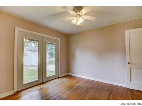 2328 S Spring St, Springfield, IL 62704 photo 21