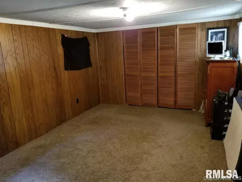 1306 W Enos Ave, Springfield, IL 62702 photo 6