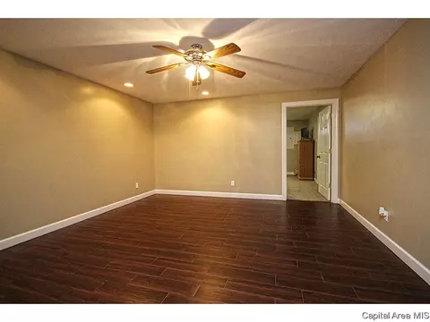 3924 Greenfield Dr, Springfield, IL 62704 photo 30