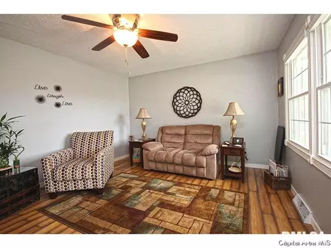 2924 Sherborn Rd, Springfield, IL 62702 photo 4