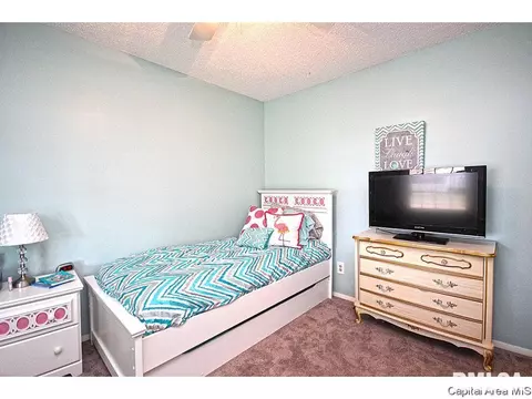 2924 Sherborn Rd, Springfield, IL 62702 photo 18