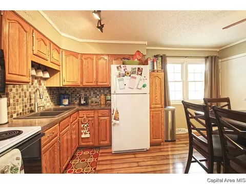 2924 Sherborn Rd, Springfield, IL 62702 photo 5